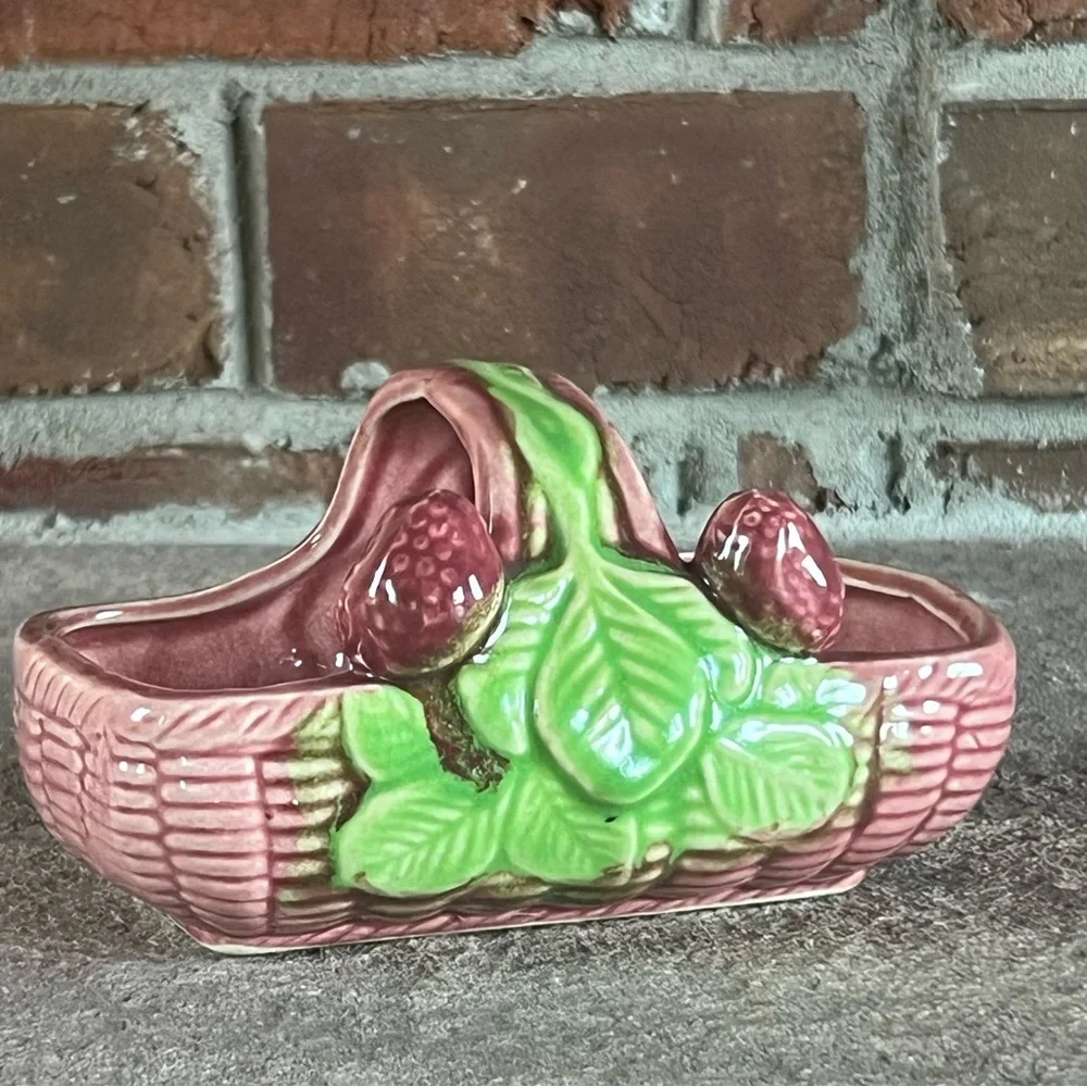 Unique Majolica Pink pottery woven basket w Strawberries